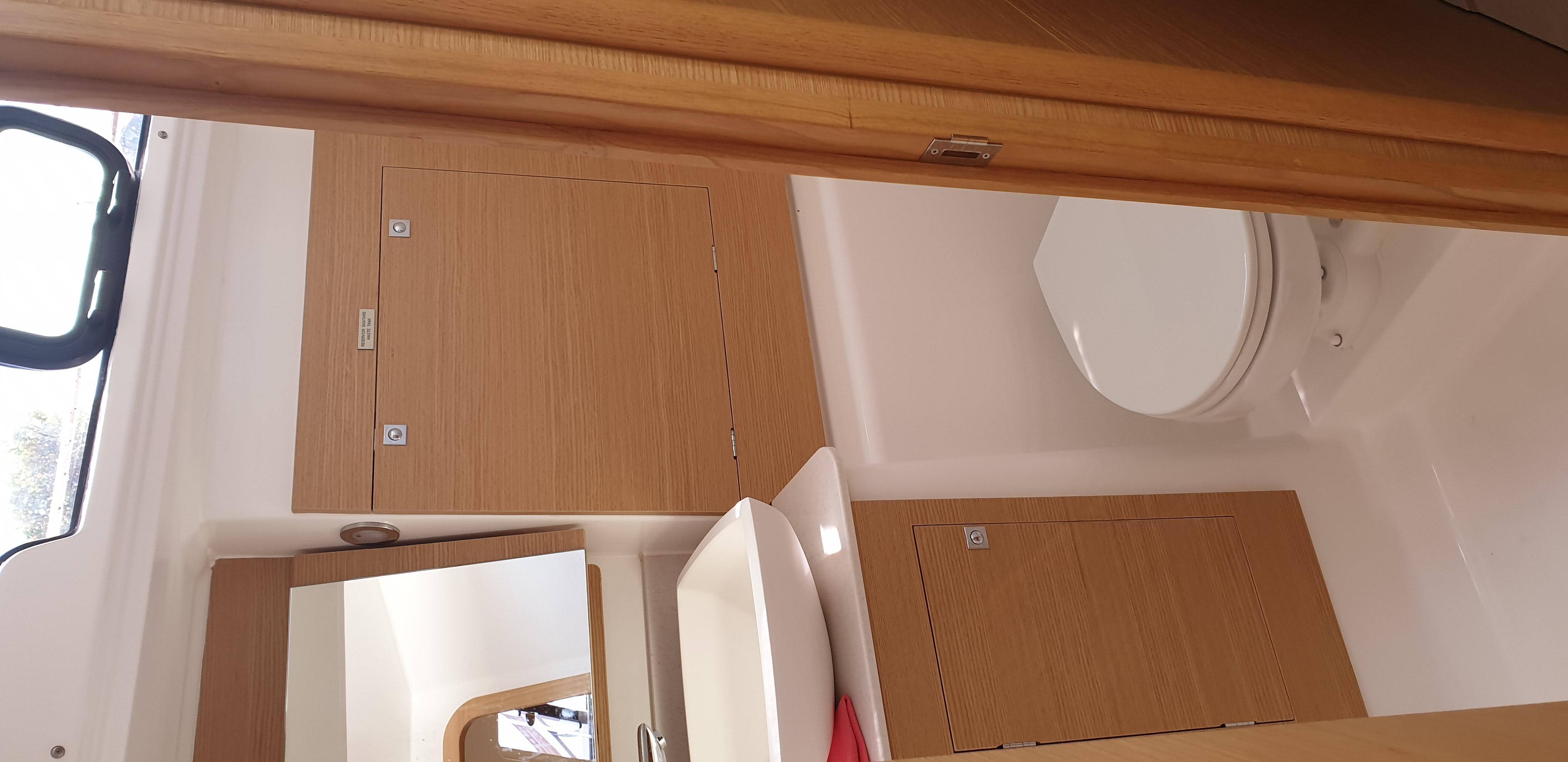 Photo #18 - Dufour 390 GL (Inycum) in Portorosa - 40413