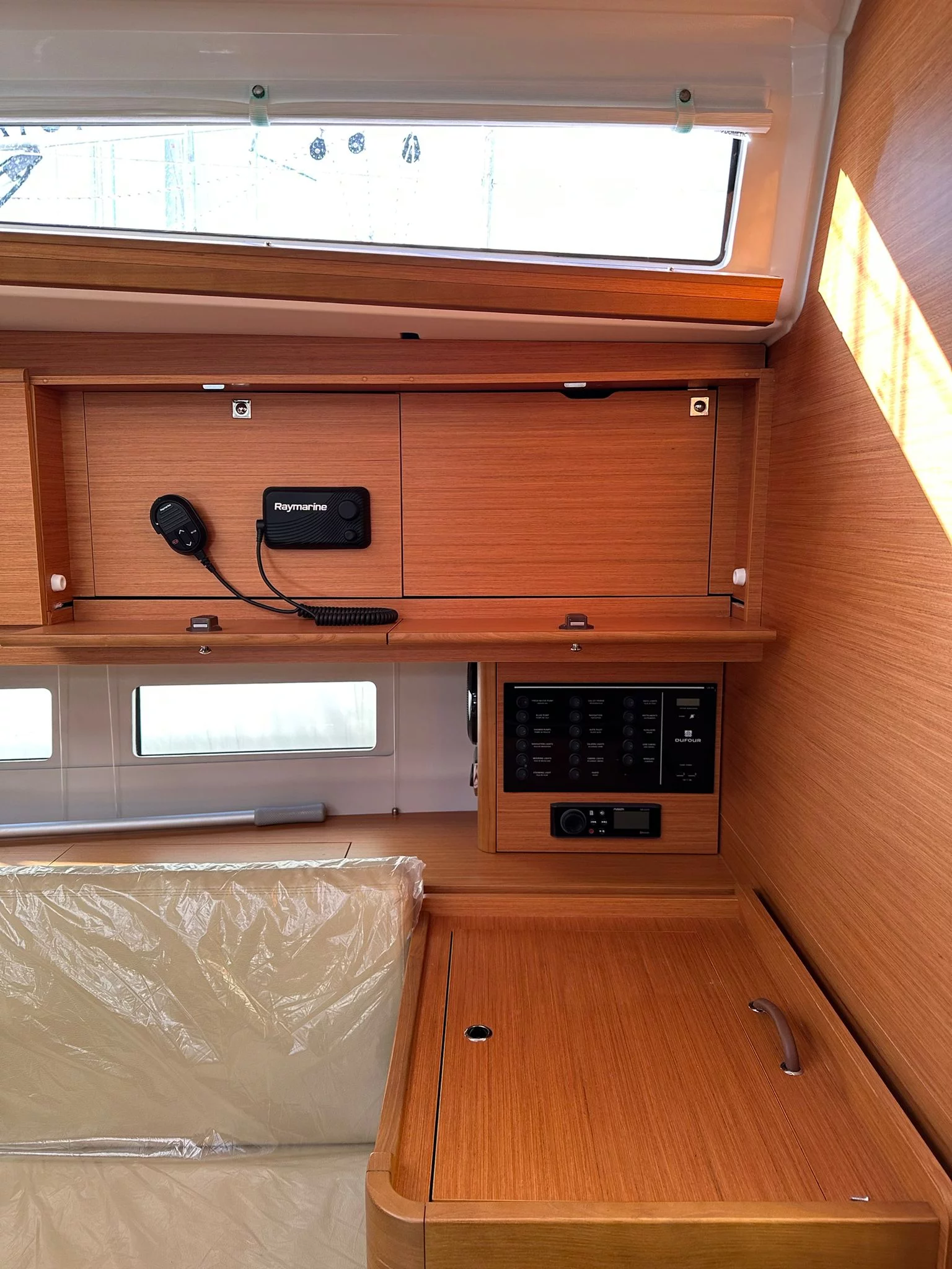 Dufour 390 GL (Special One)  - 3