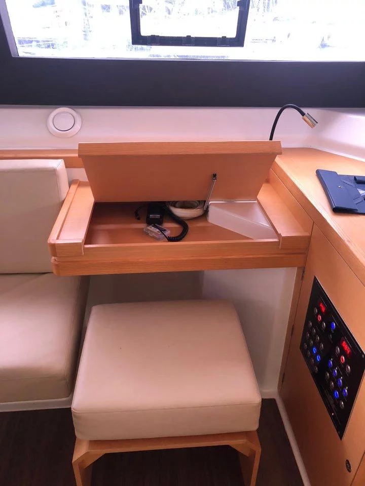 Dufour 48 Catamaran - 5 + 1 cab. (Salazar)  - 10