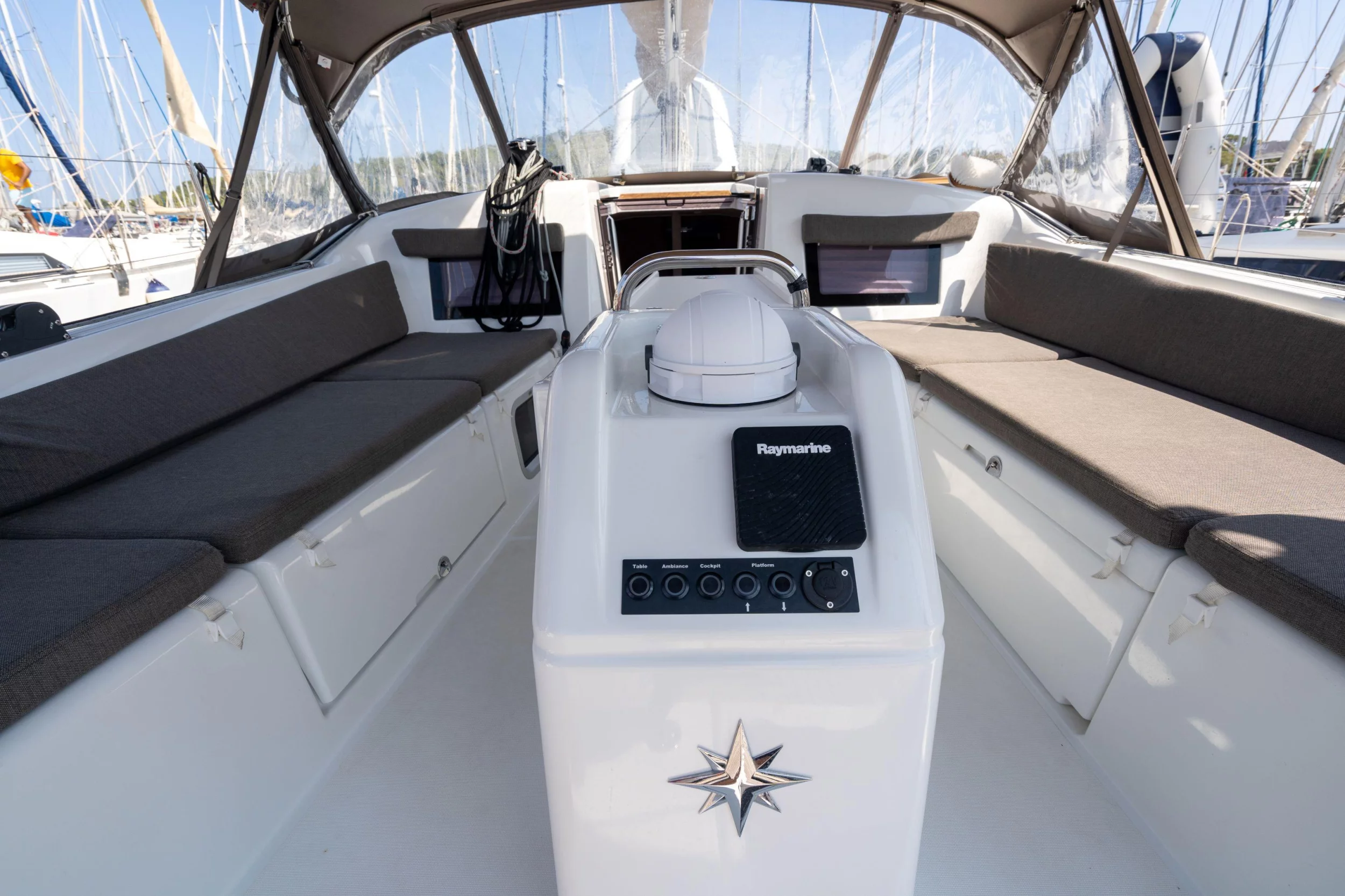 Sun Odyssey 410 - 3 cab. (MOUSTIQUE II)  - 4