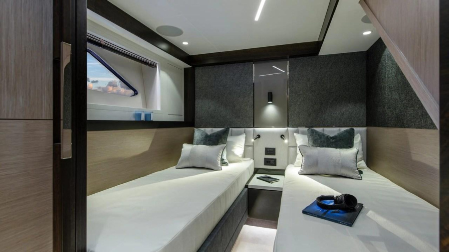 Photo #20 - Sunseeker Manhattan 68 (Apollo) in Split - 40454