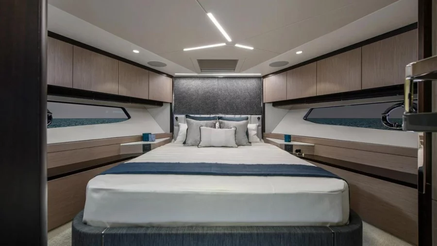 Sunseeker Manhattan 68 (Apollo)  - 20