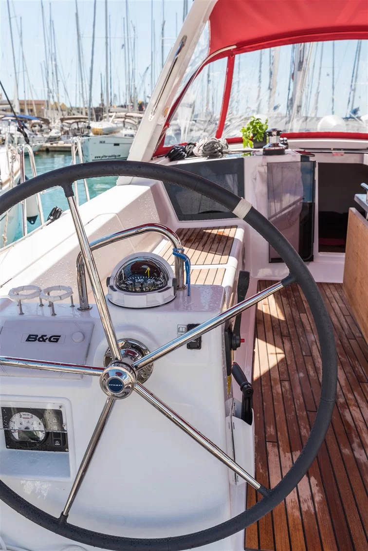 Oceanis 45 - 4 cab. (Mobula One)  - 11
