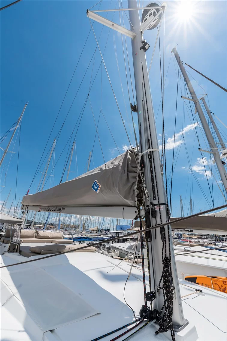 Fountaine Pajot Saona 47 Quintet - 5 + 1 cab. (Sunny Wave)  - 19
