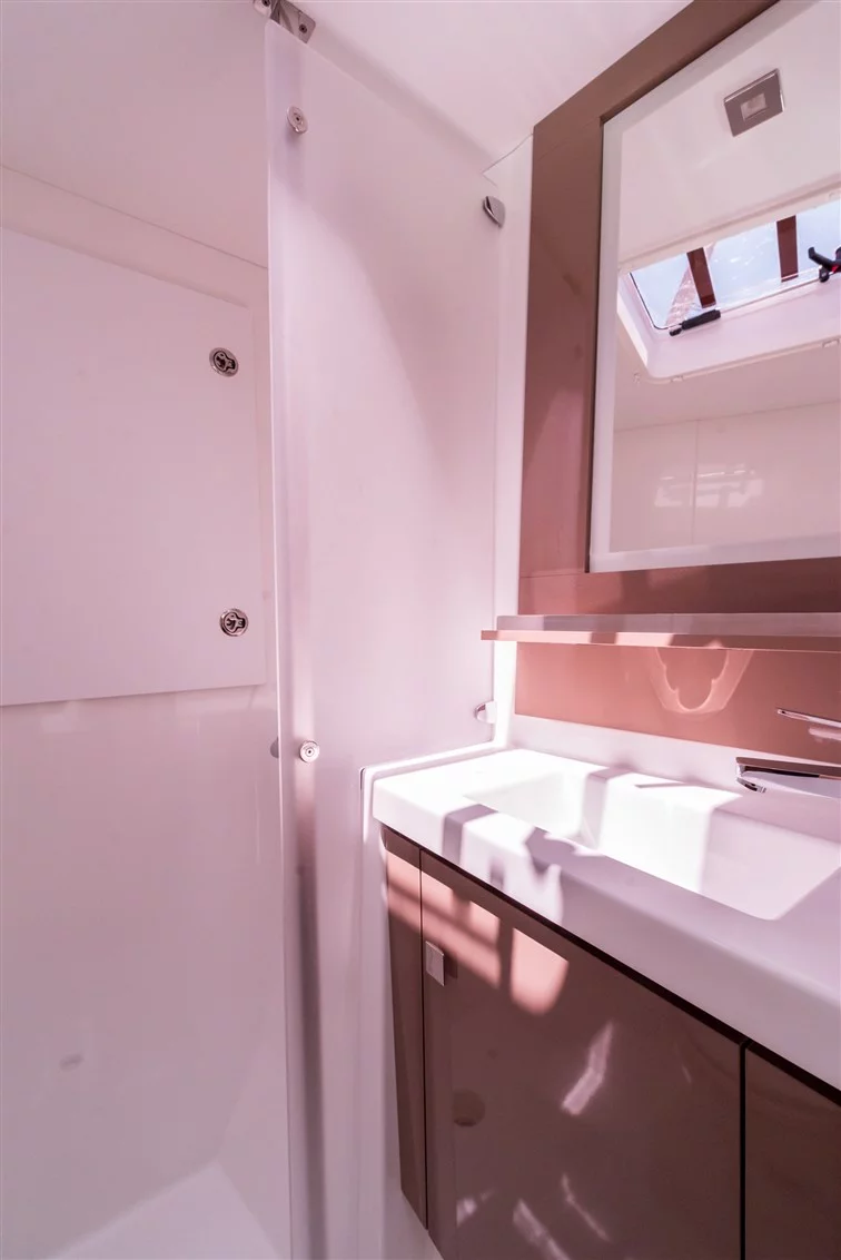 Fountaine Pajot Saona 47 Quintet - 5 + 1 cab. (Sunny Wave)  - 35
