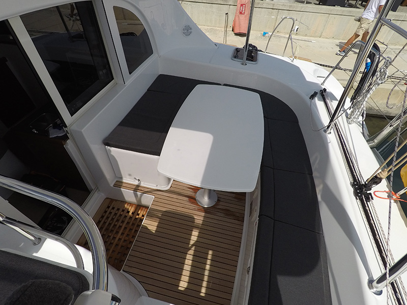 Photo #5 - Lagoon 380 - 4 + 2 cab. (Maya) en Sibenik - 40489