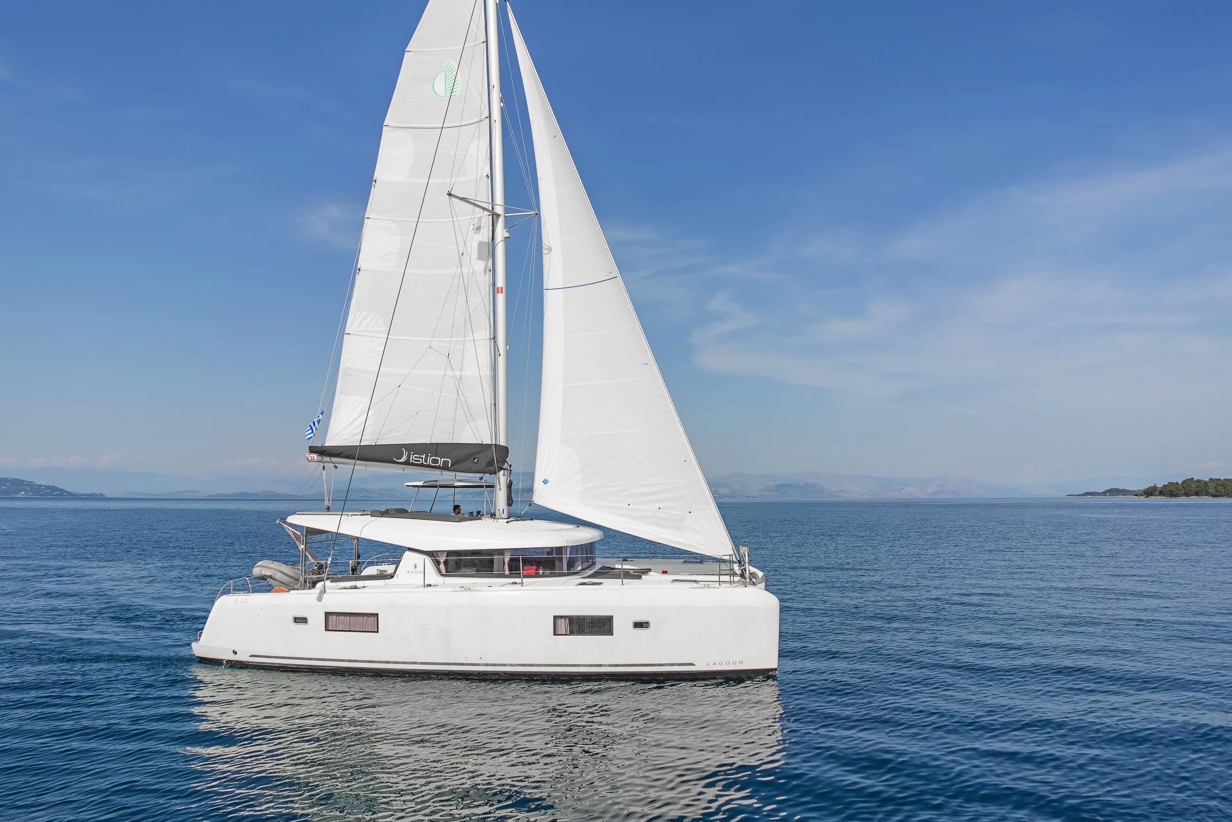 Lagoon 42 - 4 + 2 cab. (Equilibrium)  - 2