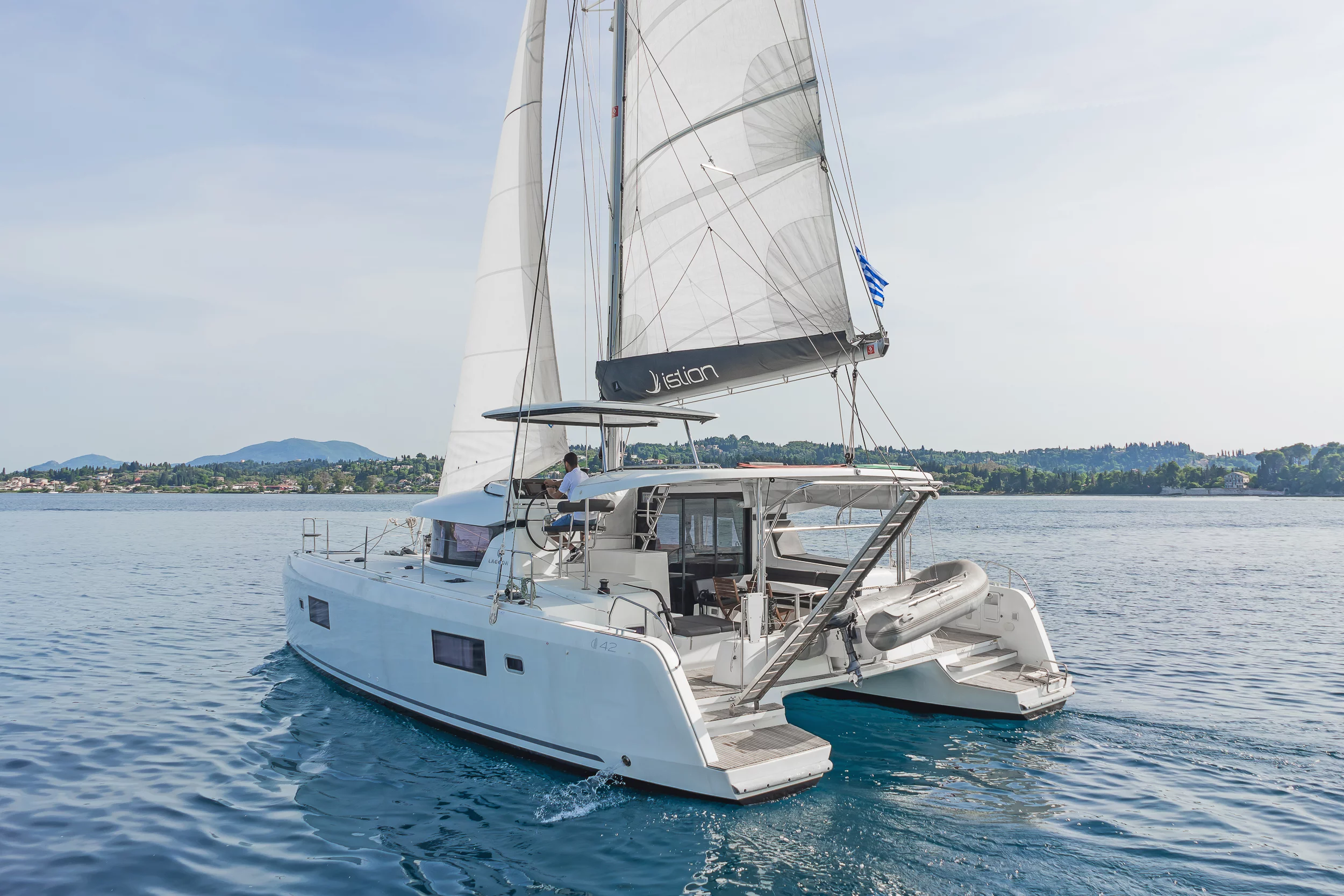 Lagoon 42 - 4 + 2 cab. (Equilibrium)  - 3