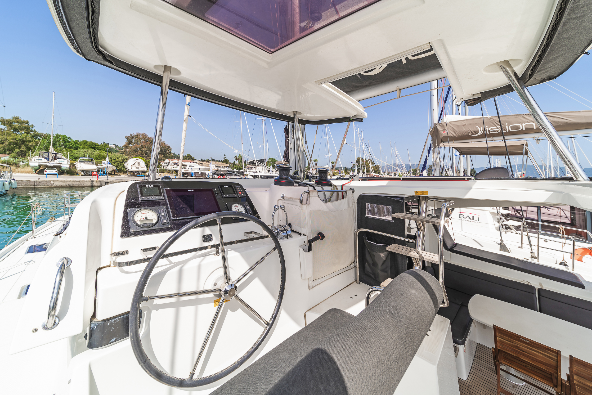 Photo #9 - Lagoon 42 - 4 + 2 cab. (Equilibrium) in Corfu - 40504
