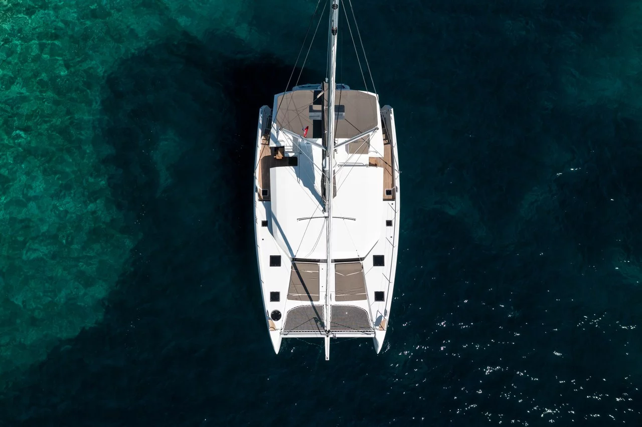 Dufour 48 Catamaran - 5 + 1 cab. (Clo)  - 6