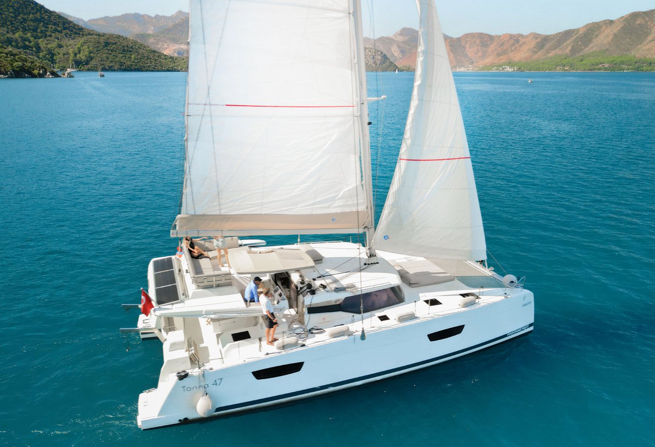 Photo #3 - Fountaine Pajot Tanna 47 - 5 + 1 cab. (Angara) en Marmaris - 40514