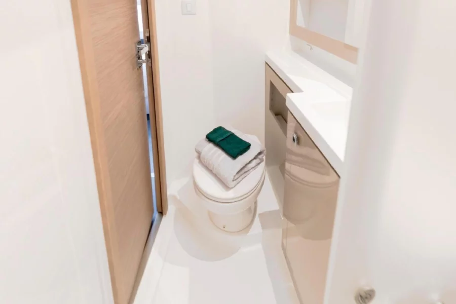 Fountaine Pajot Tanna 47 - 5 + 1 cab. (Smart Way)  - 24