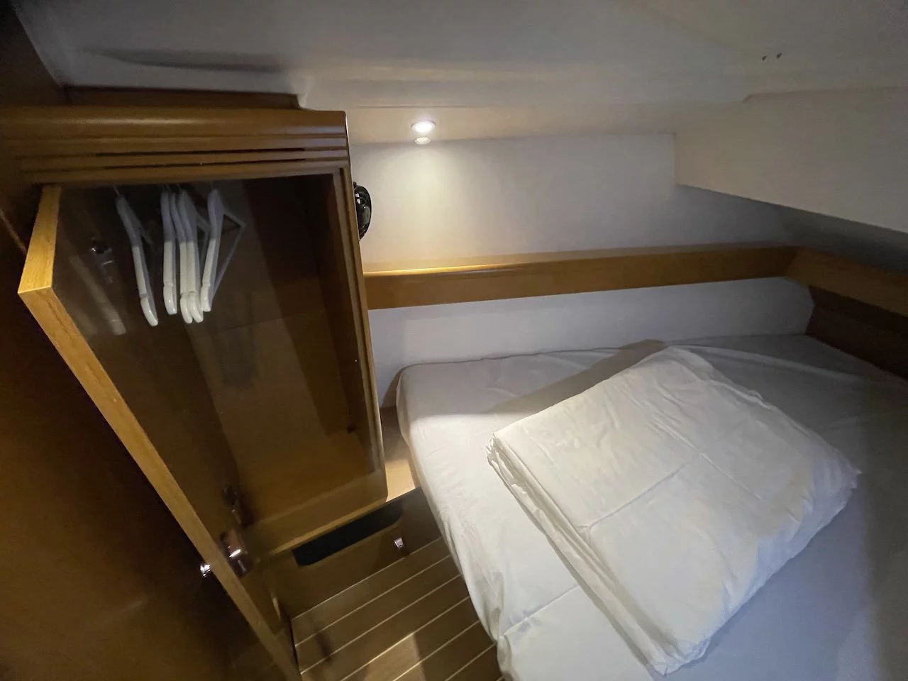 Sun Odyssey 36i (Agatha)  - 23