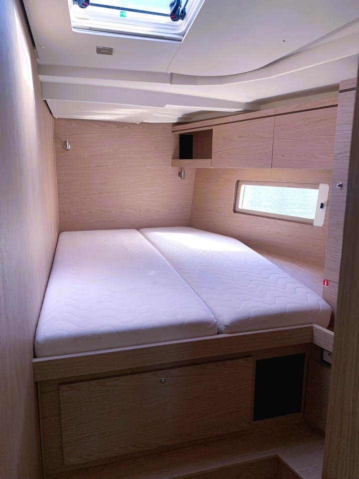 Photo #11 - Oceanis 51.1 - 5 + 1 cab. (Avocado) en Cala D`Or - 40527