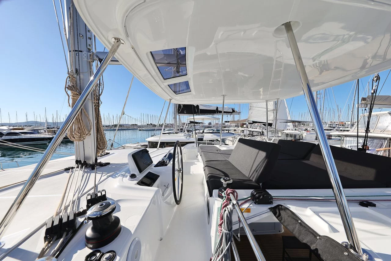 Lagoon 46 - 4 + 2 cab. (Guilty Pleasure)  - 5