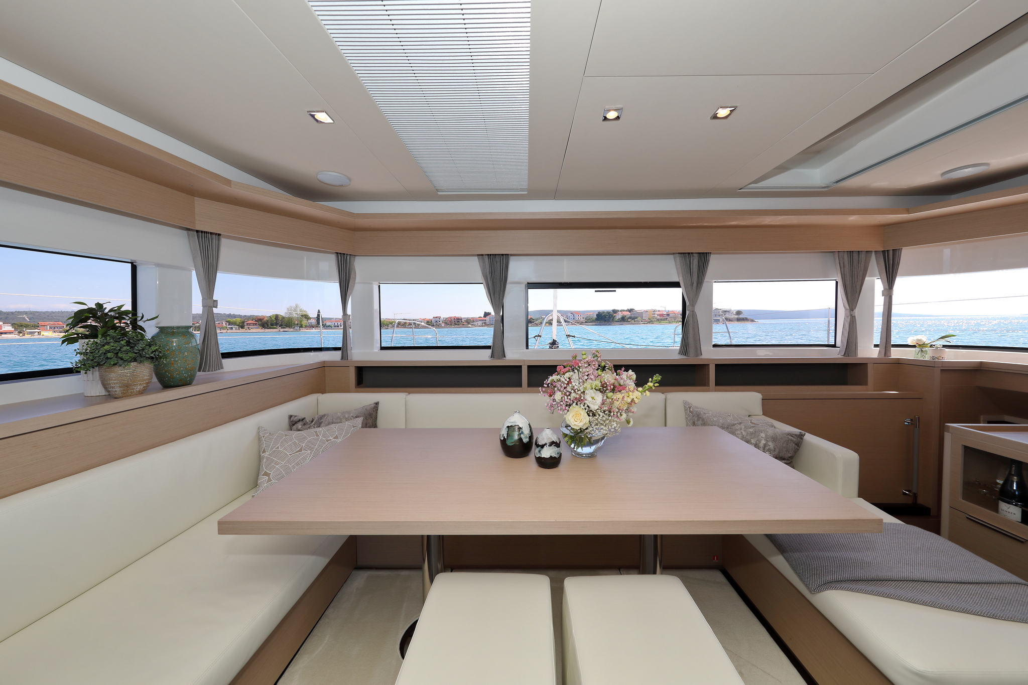 Photo #14 - Lagoon 55 - 4 cab. (Champagne Please) in Split - 40558