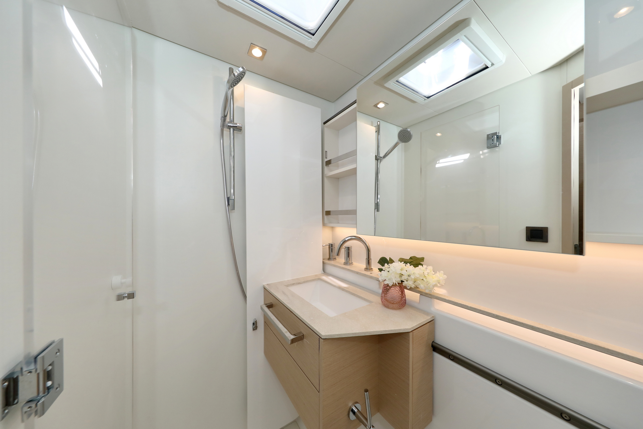 Photo #48 - Lagoon 55 - 4 cab. (Champagne Please) in Split - 40558