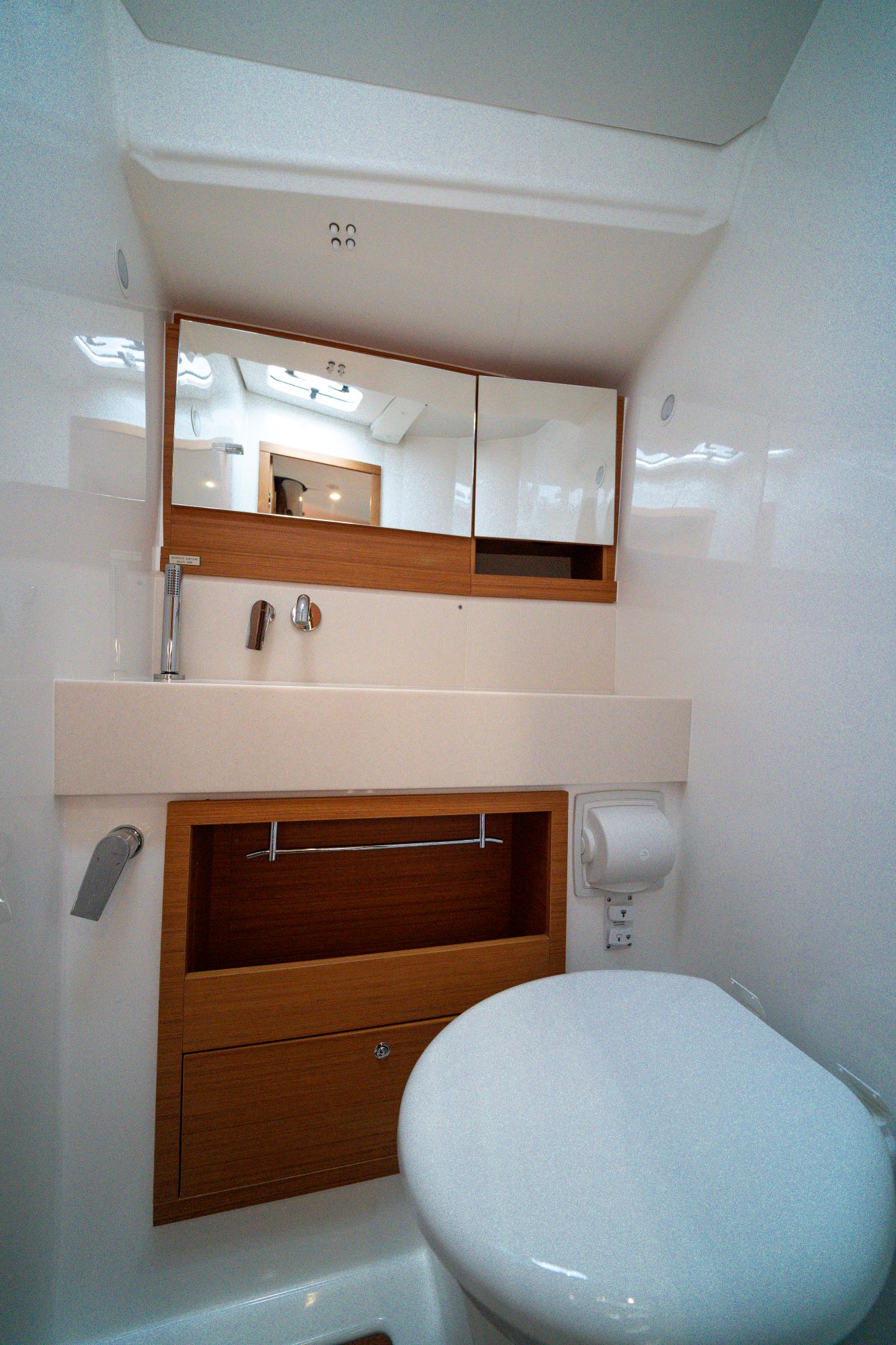 Dufour 470 - 5 cab. — photo 22