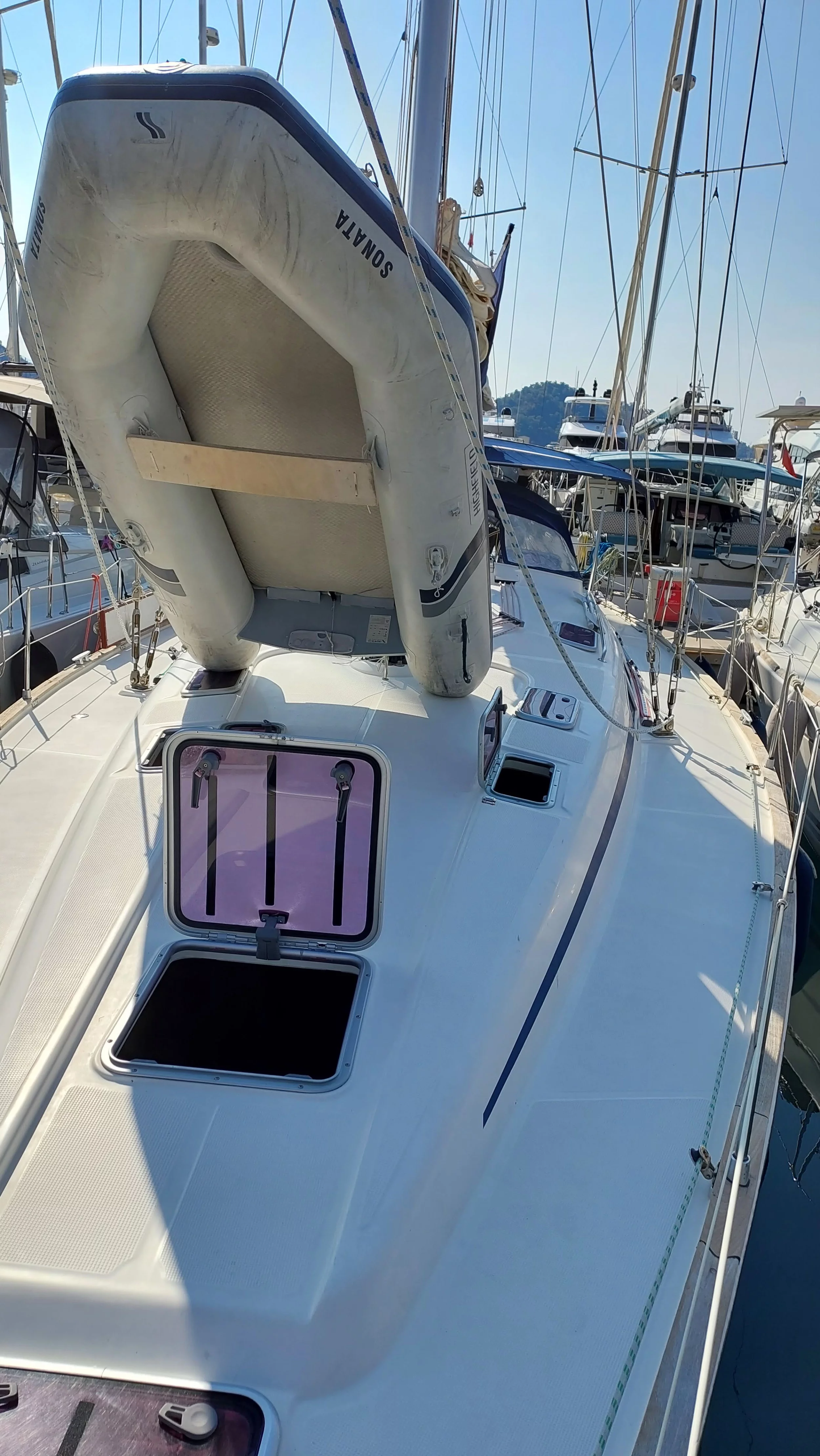 Bavaria 47 Cruiser (Sonata)  - 4