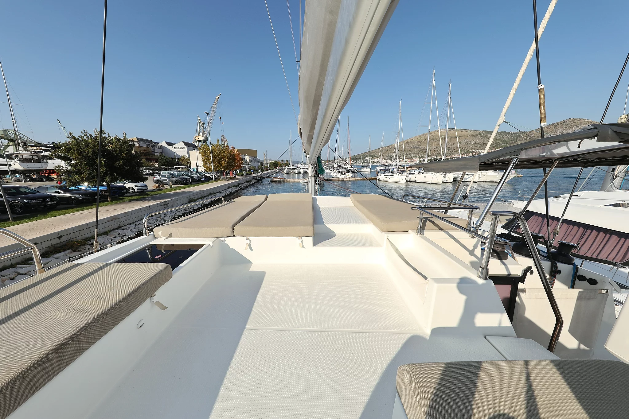 Fountaine Pajot Saba 50 - 6 + 1 cab. (Poco Loco)  - 38