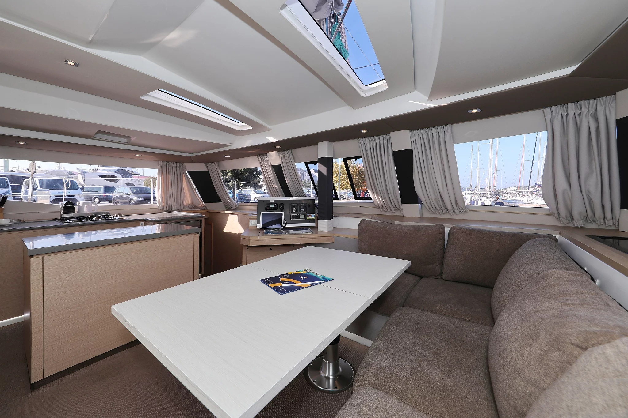 Fountaine Pajot Saba 50 - 6 + 1 cab. (Poco Loco)  - 43
