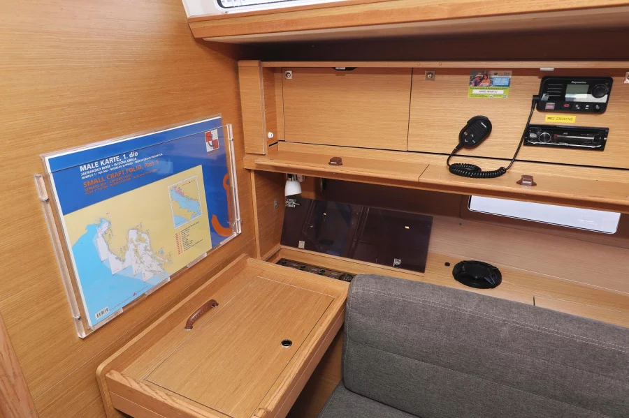 Dufour 460 GL (Whatever)  - 46