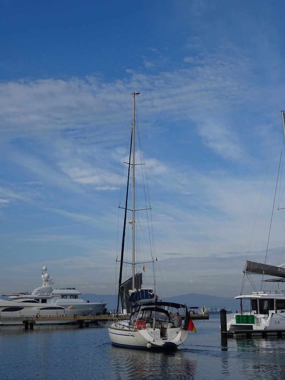 Photo #4 - Bavaria 44 (Liberty) en La Linea - 40592