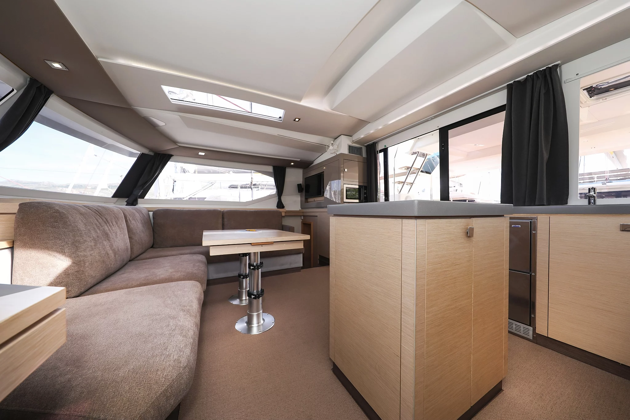 Fountaine Pajot Saona 47 Quintet - 5 + 1 cab. (Tamara V)  - 16