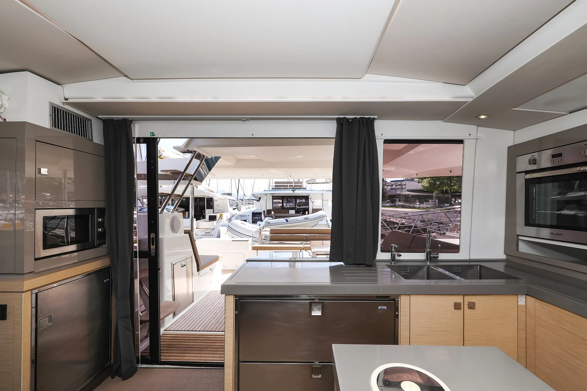 Fountaine Pajot Saona 47 Quintet - 5 + 1 cab. (Nina V)  - 20