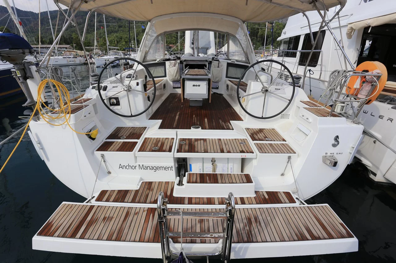 Oceanis 45 - 3 cab. (Anchor Management)  - 0