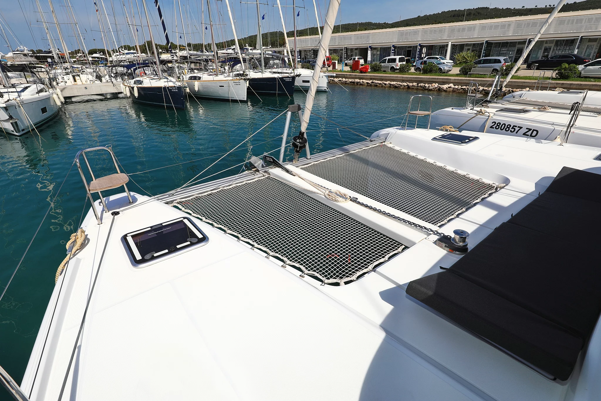 Lagoon 42 - 4 + 2 cab. (Family Time)  - 10