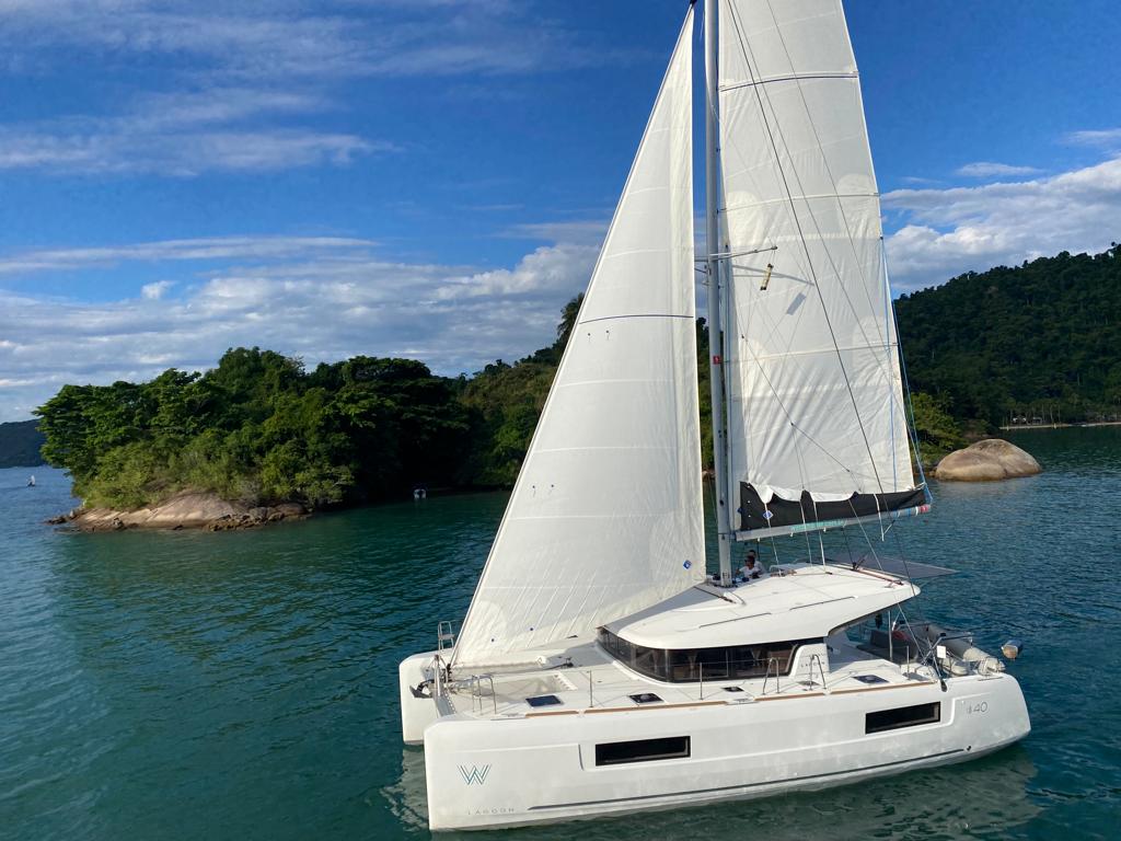 Photo #1 - Lagoon 40 - 4 cab. (Atmosfera W) en Paraty - 40658