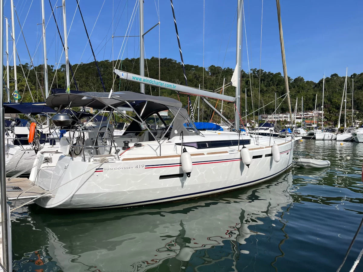 Sun Odyssey 419 - 3 cab. (Friday)  - 2