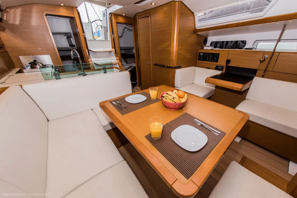 Sun Odyssey 419 - 3 cab. (Friday)  - 5