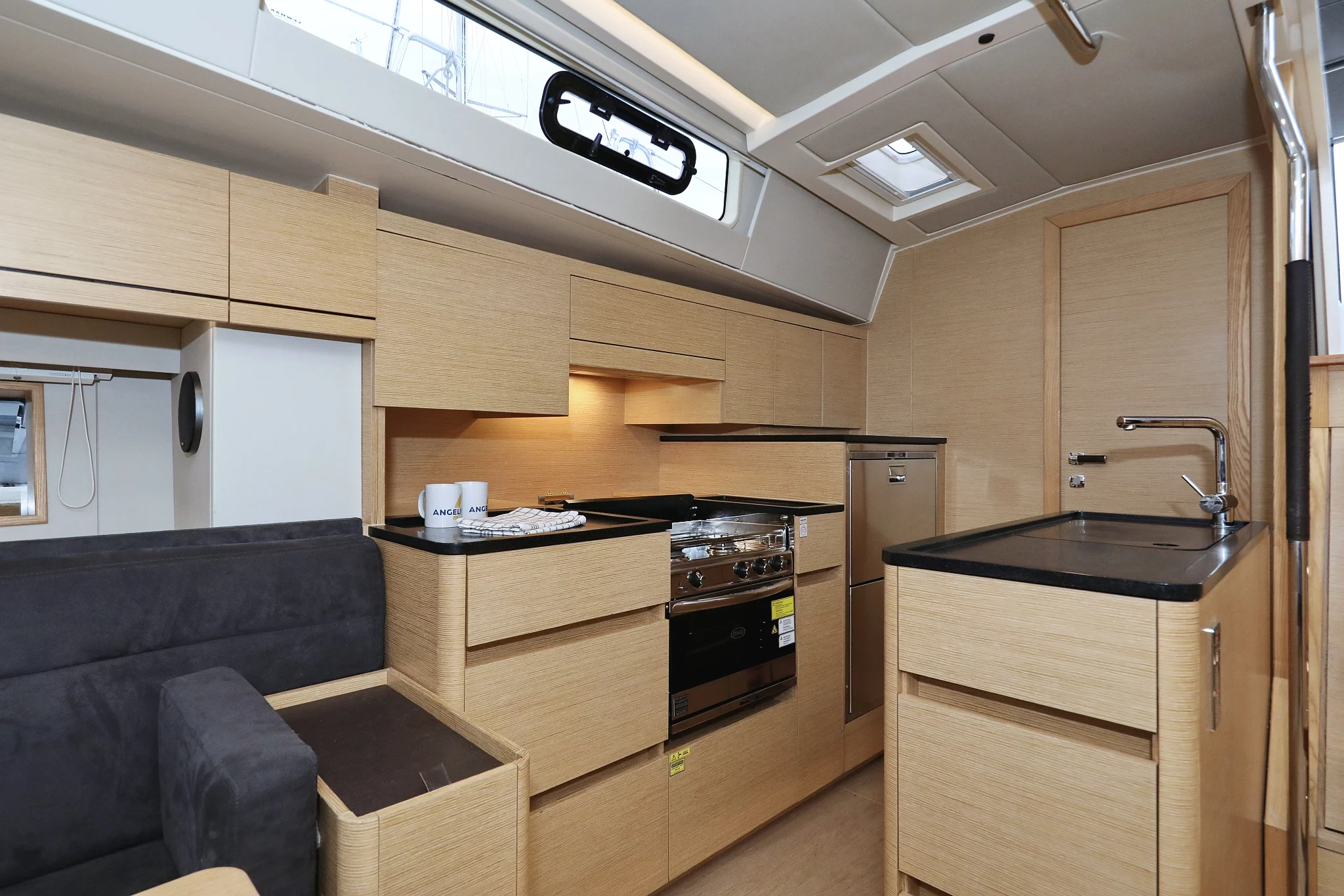 Hanse 548 - 5 + 1 cab. (Air King)  - 15