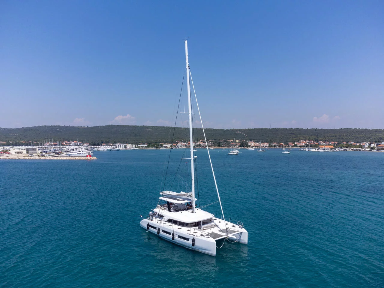 Lagoon Sixty 5 (Seaductive Orca)  - 4
