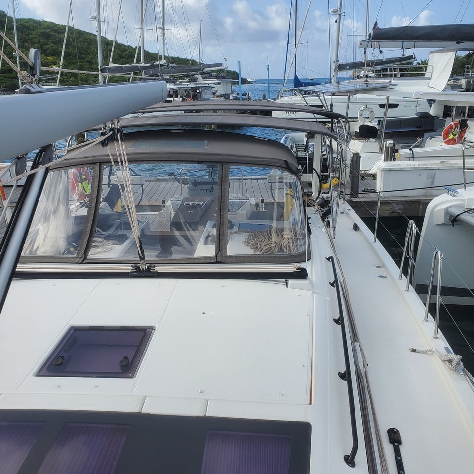 Photo #3 - Dufour 470 - 4 cab. (Salacia) en Nanny Cay - 40741