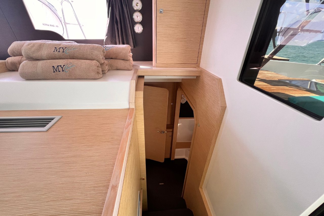Photo #9 - Dufour 48 Catamaran - 5 + 1 cab. (Futura) in Castiglioncello - 40748