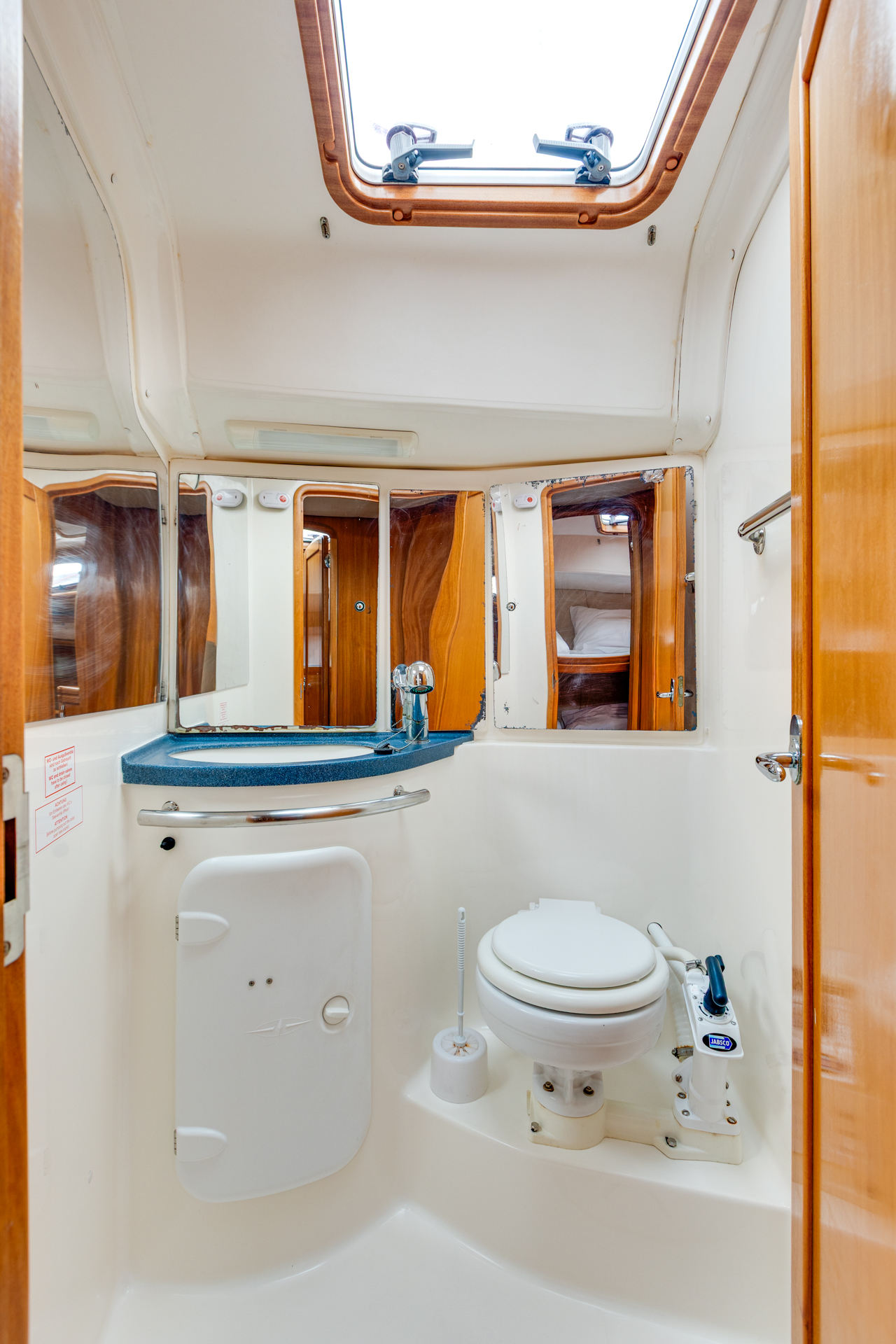 Bavaria 50 Cruiser — photo 15