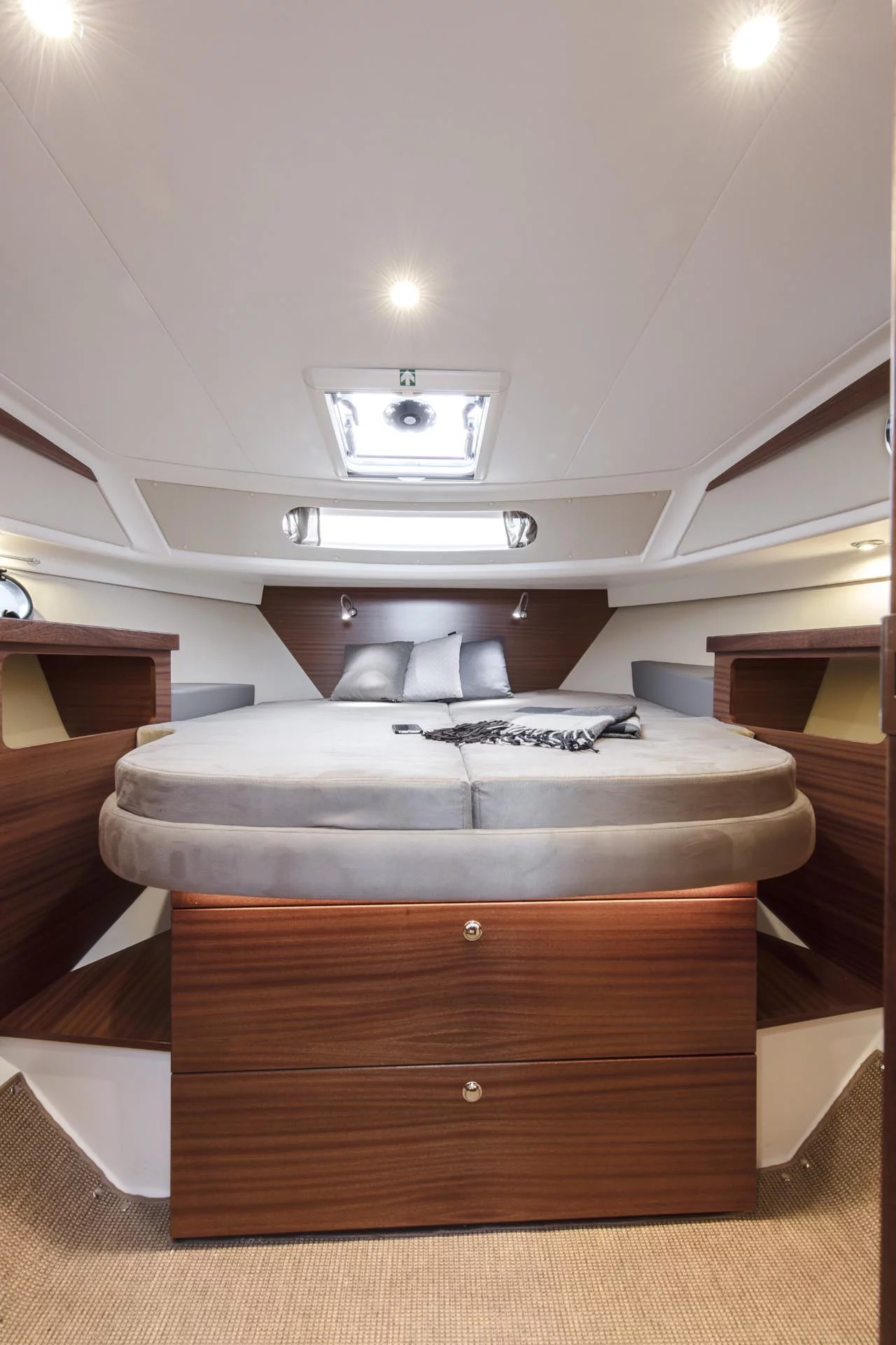 Nimbus 365 Coupe (Forlux)  - 13