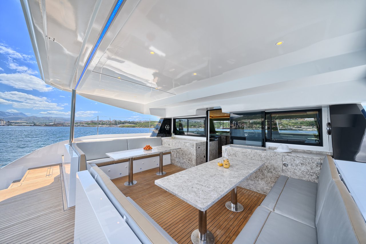 Photo #4 - Luna 49 (Gold) in Split - 40788