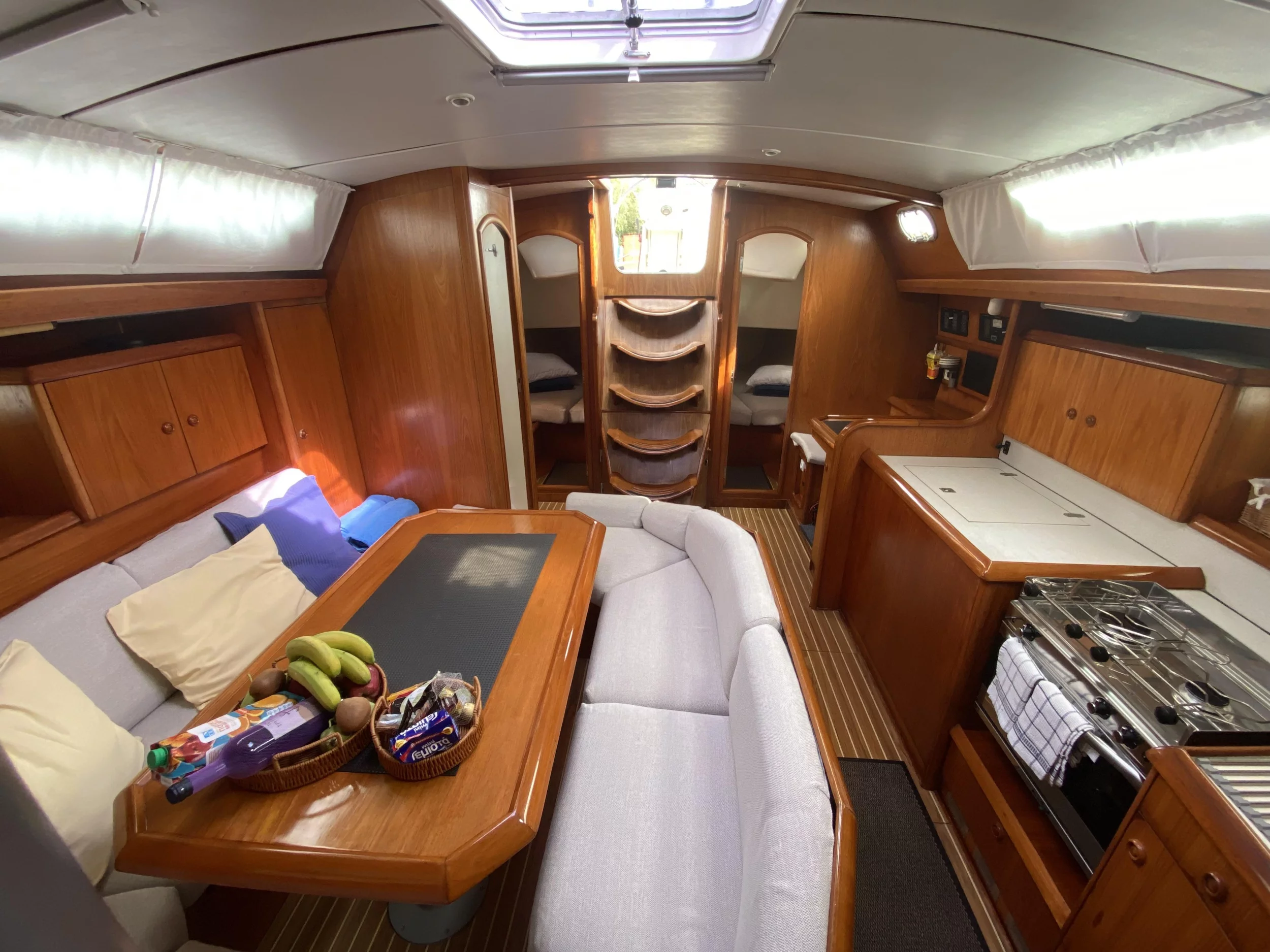 Sun Odyssey 42.2 (Stefi)  - 5