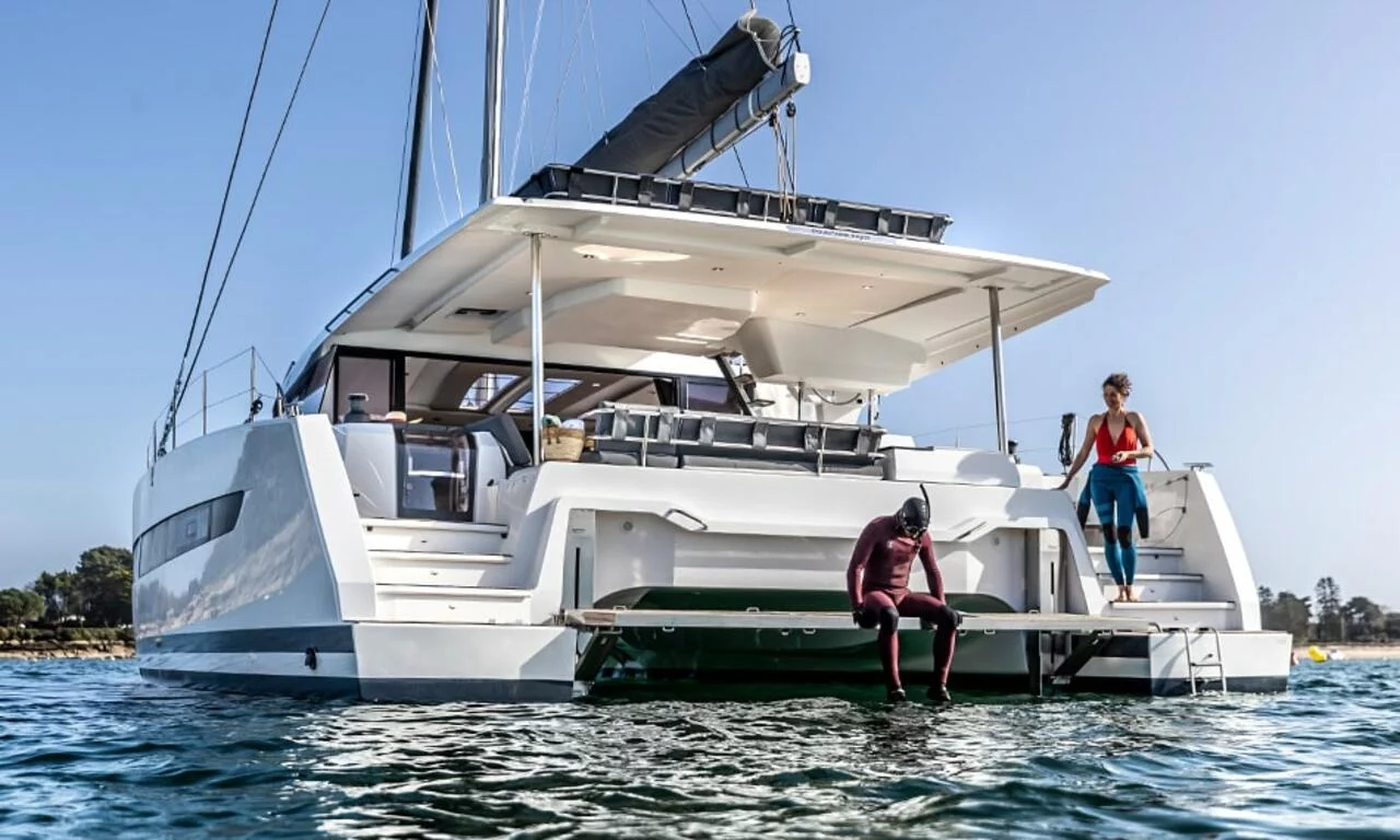 Fountaine Pajot Aura 51 - 6 cab (What's left)  - 8