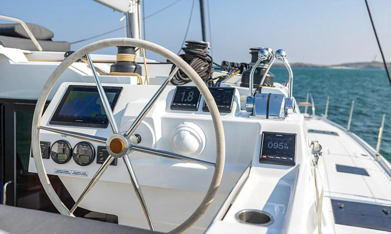 Fountaine Pajot Aura 51 - 6 cab (What's left)  - 9