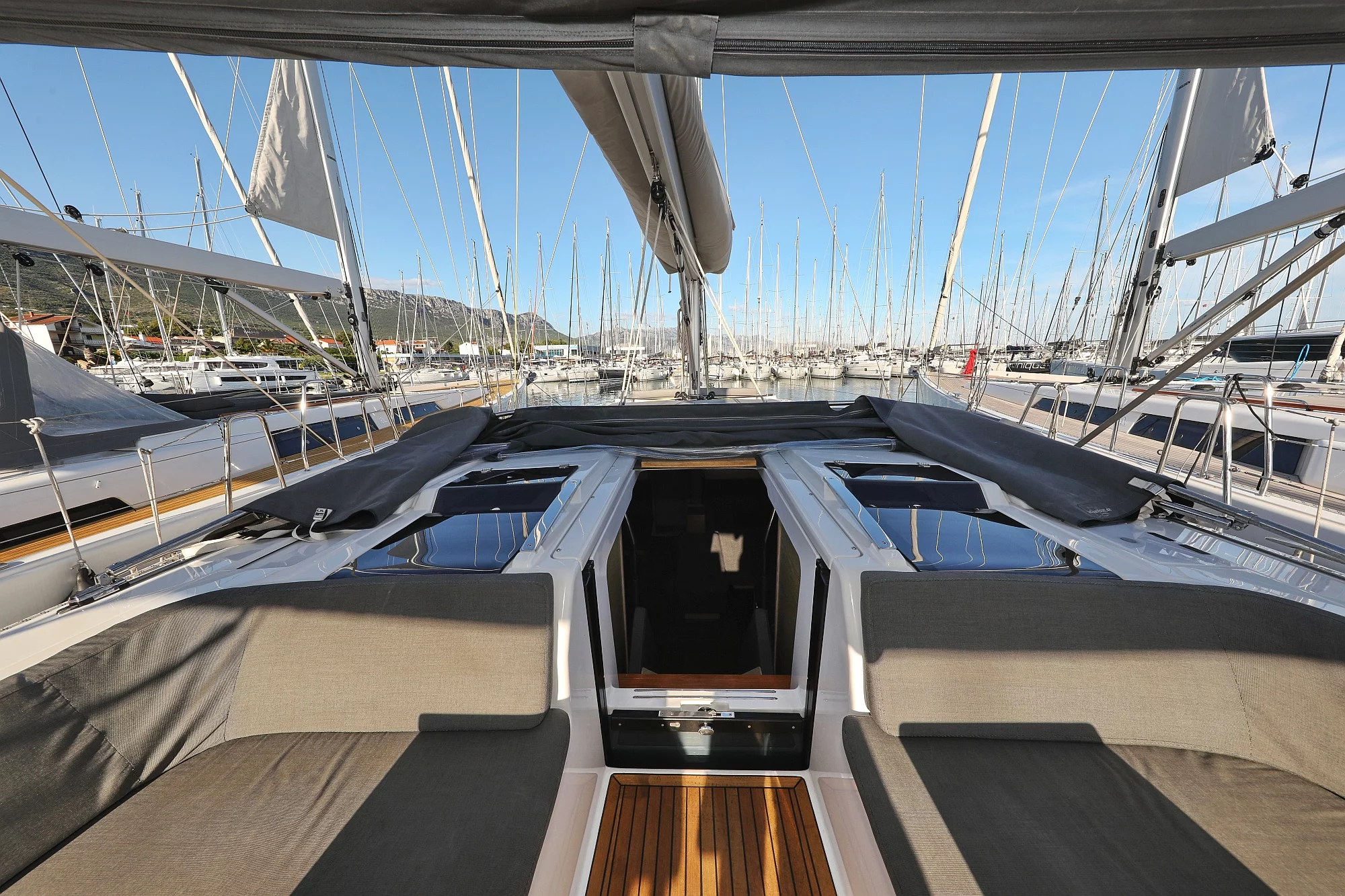 Hanse 548 - 5 + 1 cab. (Simply The Best)  - 5