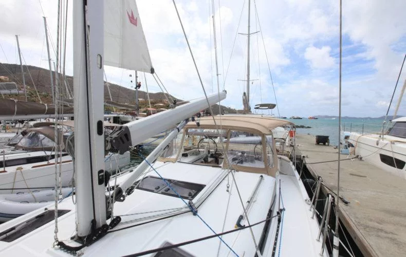 Sun Odyssey 440 - 3 cab. (Reventador)  - 6