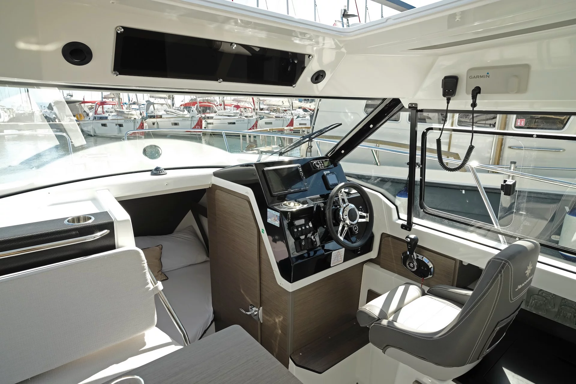 Merry Fisher 795 Series 2 (Nina)  - 9