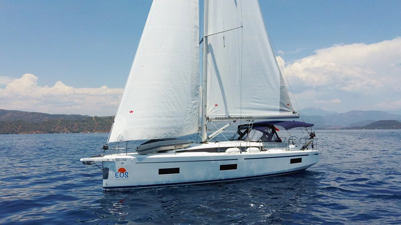 Bavaria C42 (Selene)  - 3