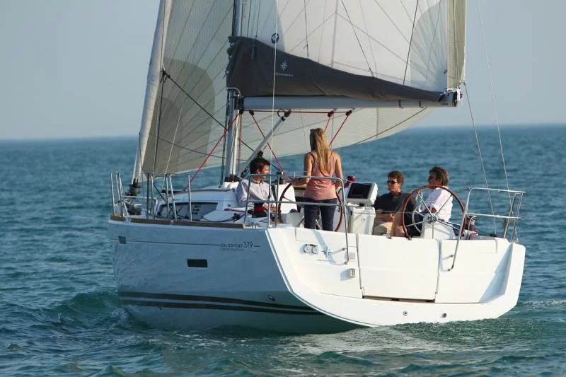 Sun Odyssey 379 (Oyster Shell)  - 0