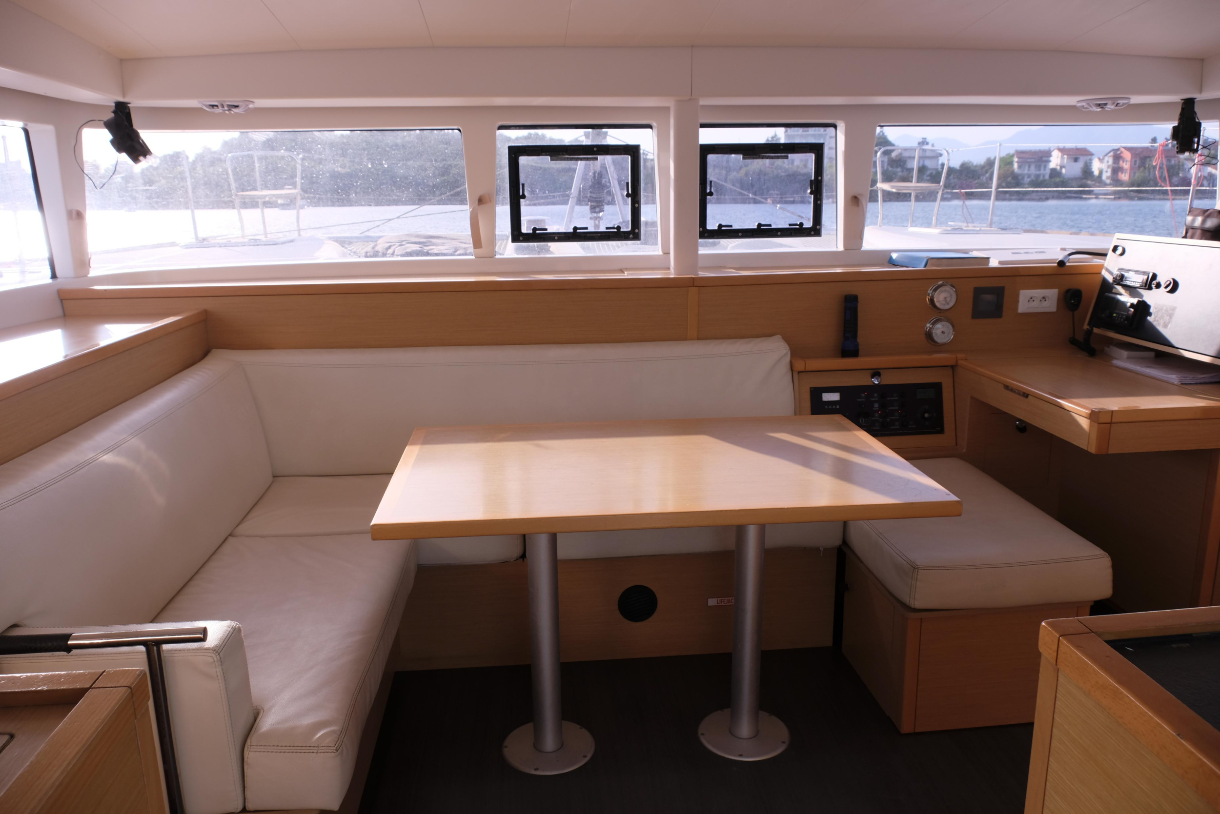 Lagoon 400 - 4 + 2 cab. — photo 5